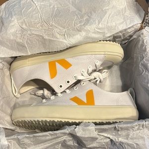 Veja Sneakers